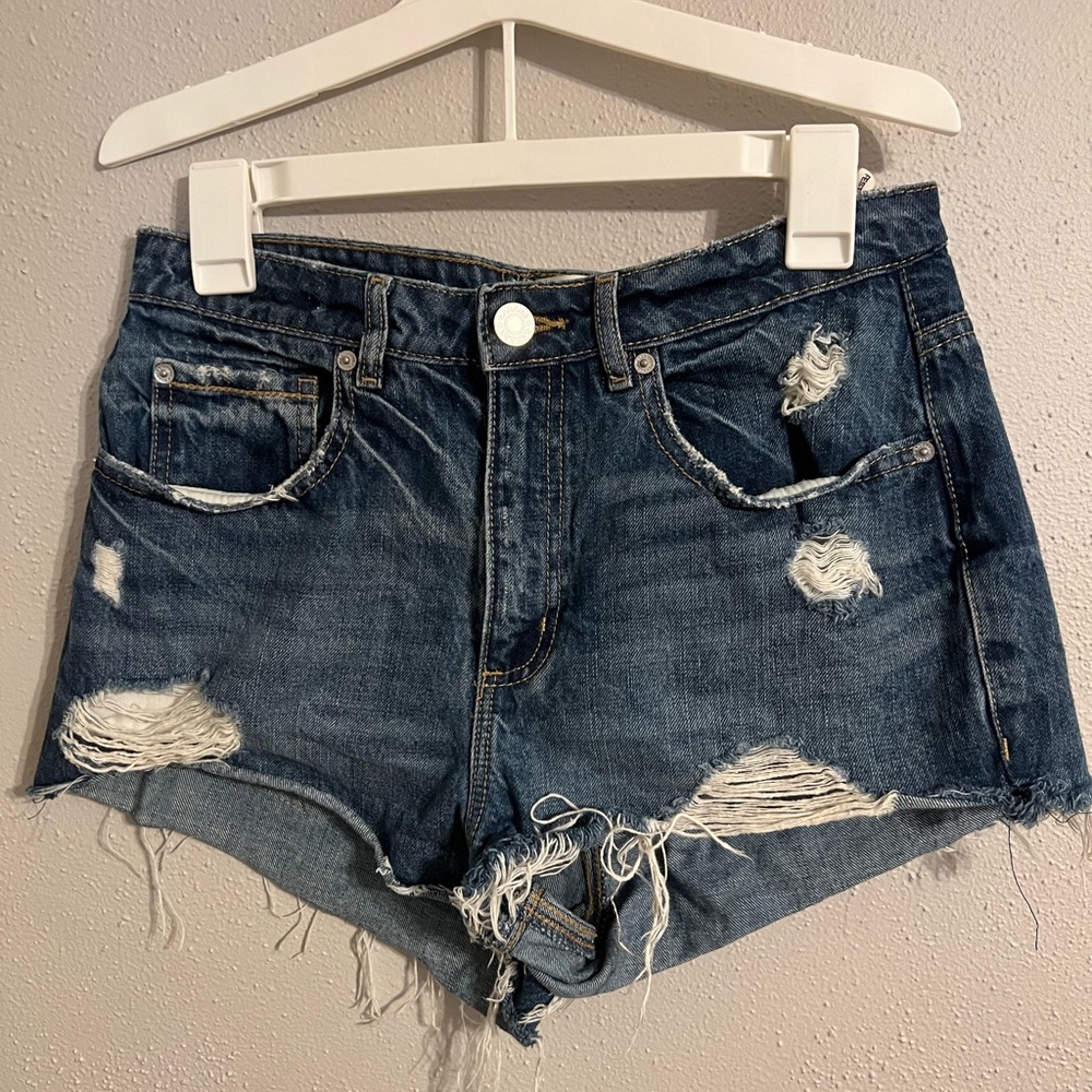 GARAGE FESTIVAL SHORT